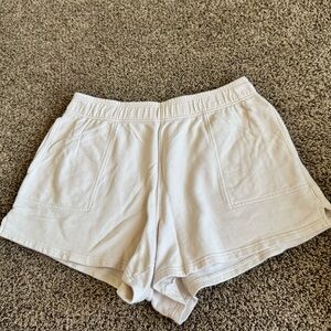 Aerie women’s Cream sweat shorts, XL